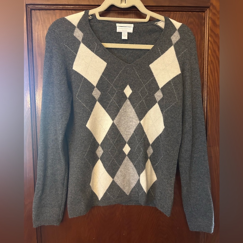 Charter Club Gray Argyle V-Neck Cashmere Sweater Size P/S